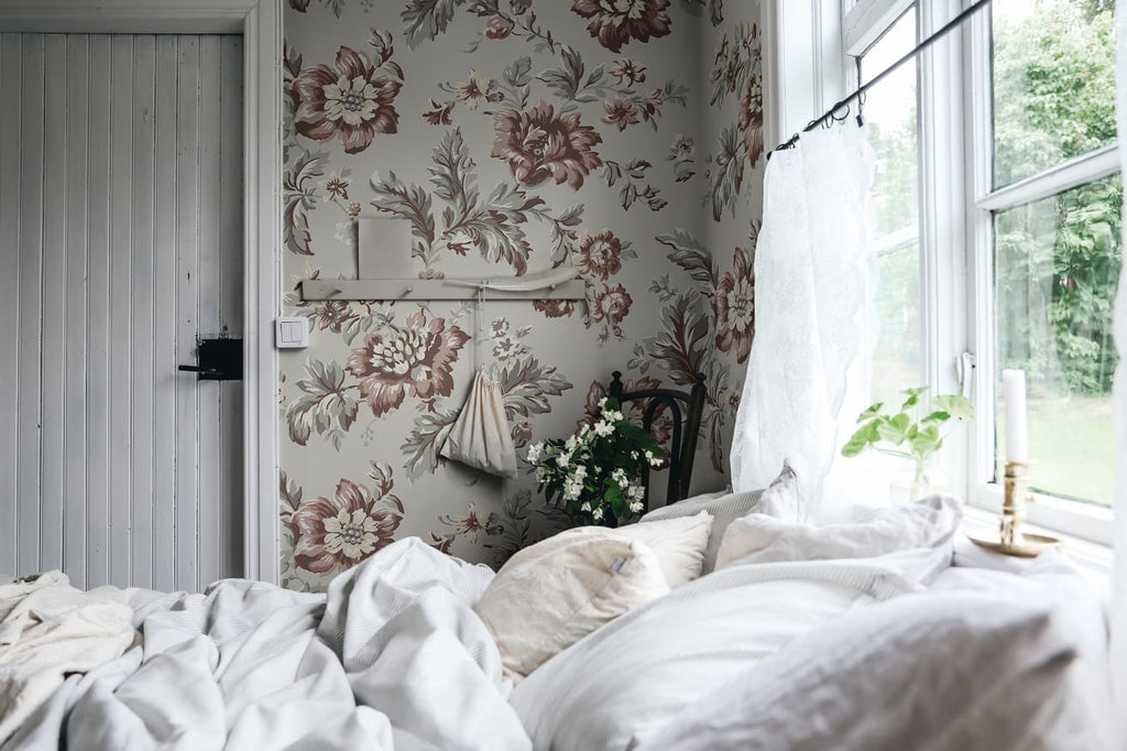Vintage Brown Floral Wallpaper : Chintz Flower Pattern on Grey Mural