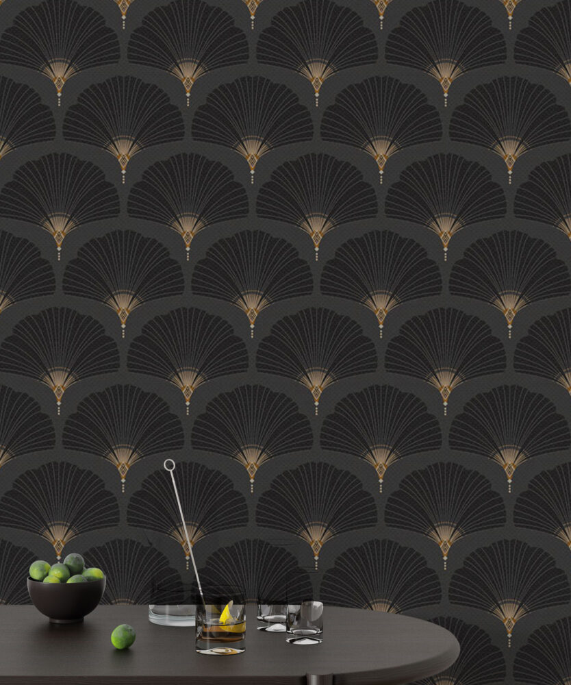 Black Art Deco Fan Wallpaper : Gold Scallop Pattern