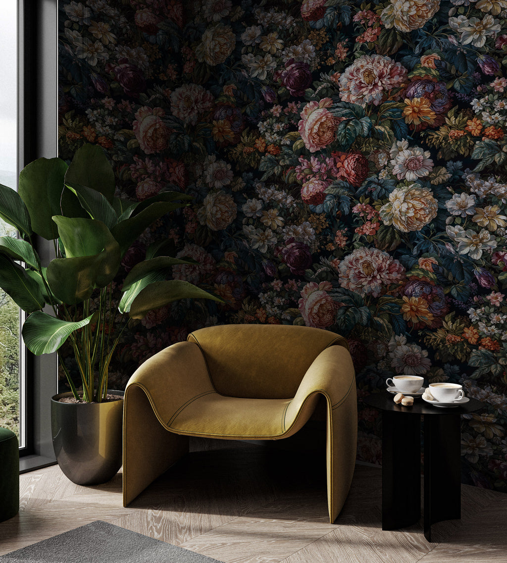 Renaissance Floral Wallpaper : Rich Flowers on Dark Pattern Mural