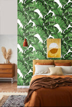 Classic Banana Leaf Wallpaper : Bright Green Tropical Pattern