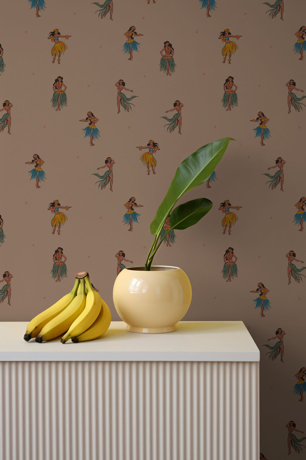 Hula Girl Wallpaper : Retro Hawaiian Pattern on Peach Mural - View 2