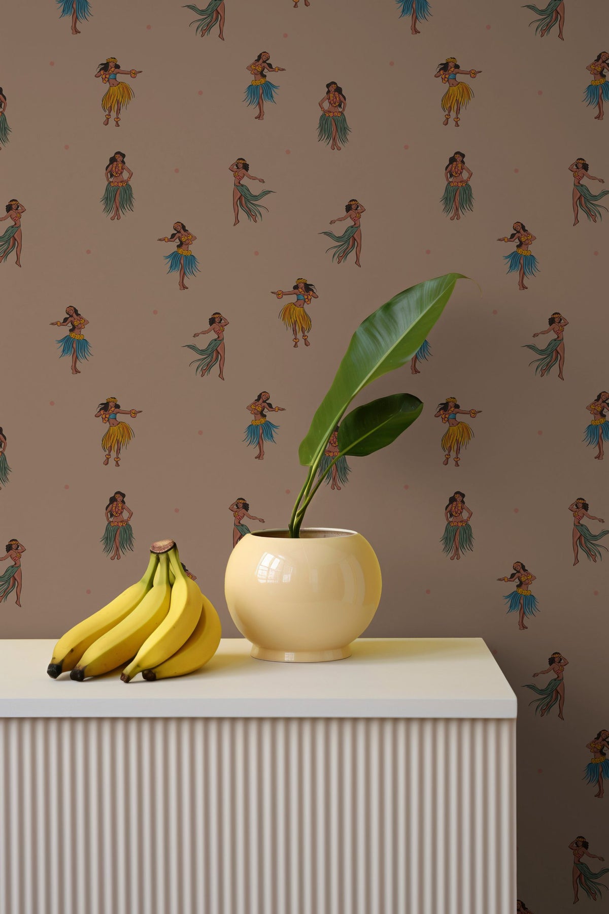 Hula Girl Wallpaper : Retro Hawaiian Pattern on Peach Mural - View 2